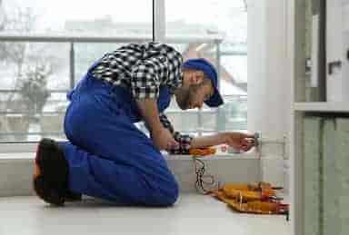 We are offering Expert and Professional Renovation - 新球体育